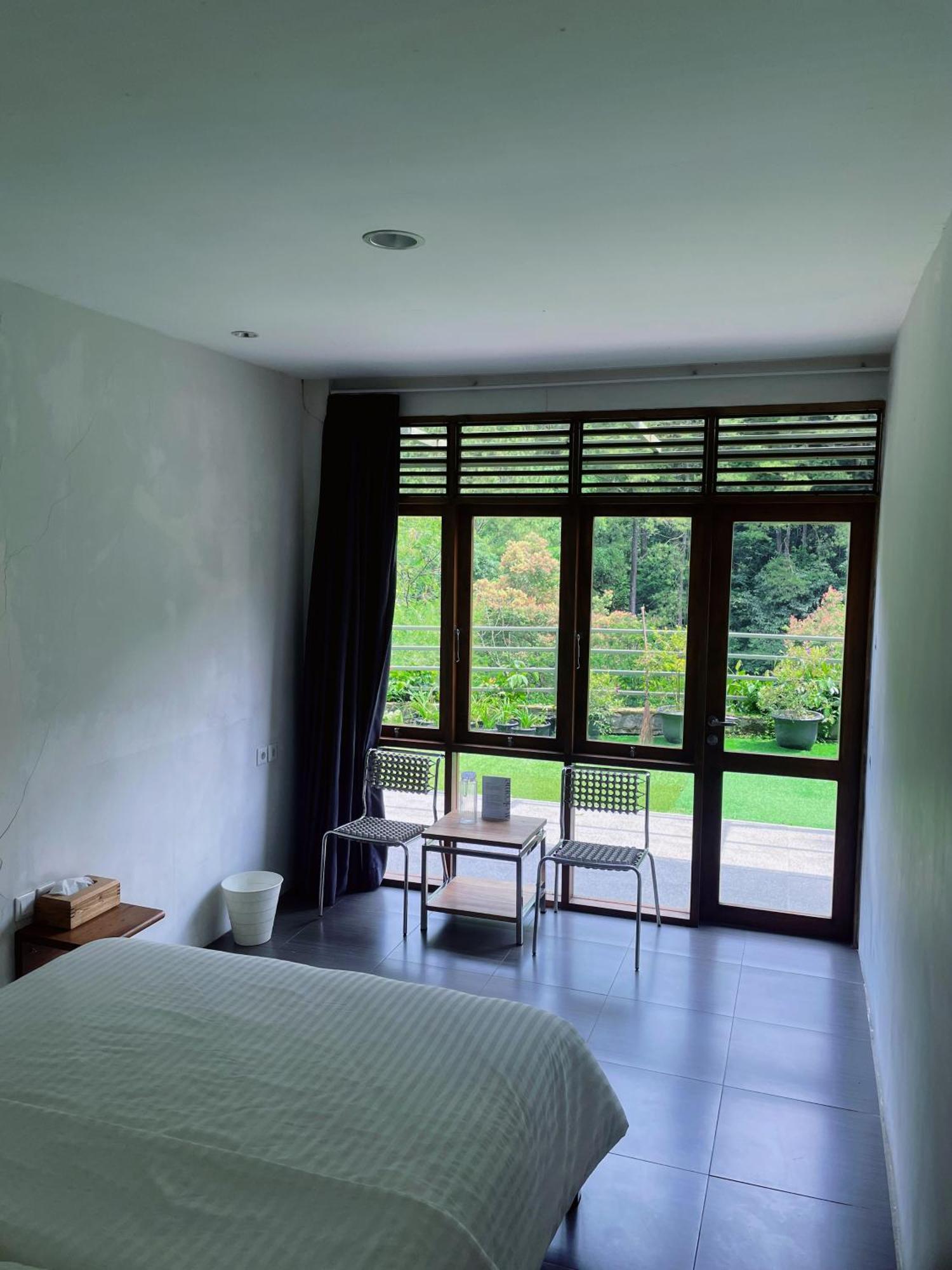 Habitat Hills Hotel Cisarua Buitenkant foto